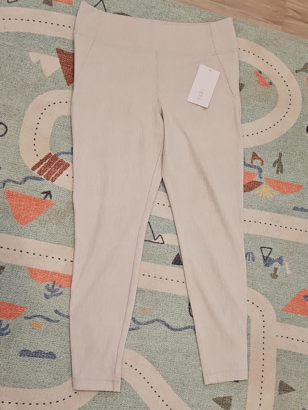 NWT Athleta Skyline Textured Tight Size L